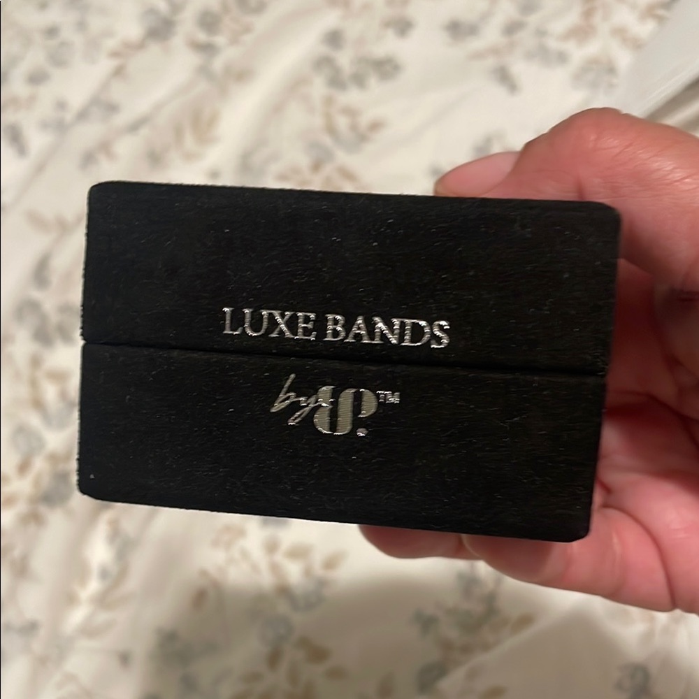 Black Stone Band Rings Set - Picture 6 of 7